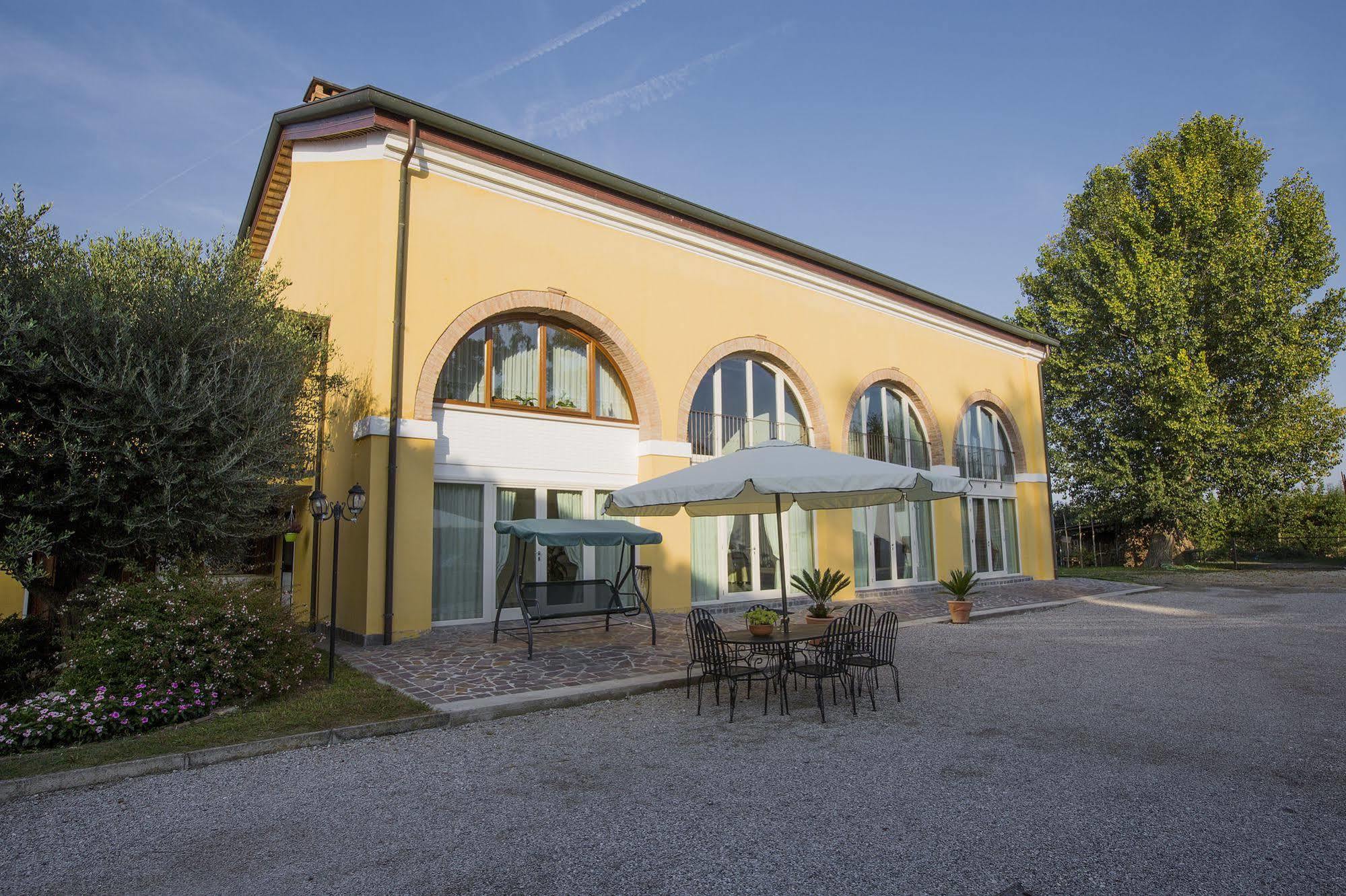 Agriturismo Ae Cavane Codevigo Eksteriør bilde